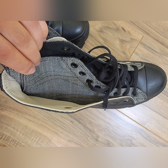 Converse unisex, high top, double tongue, size Mens US 9, Women's 11 - Picture 13 of 16